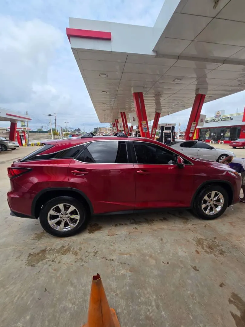 Distress ⚠️ 📢 🚨   Registered 2017 rx350 full options first body owner need money Price: 36.8M best