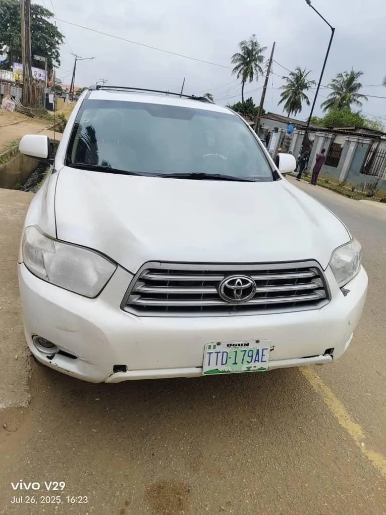 🔥🔥 GOODIES GOODIES ALERT🔥🔥 🔥🔥 GOODIES GOODIES ALERT🔥🔥  Quick Sharp deal*A Year Used**TOKS St